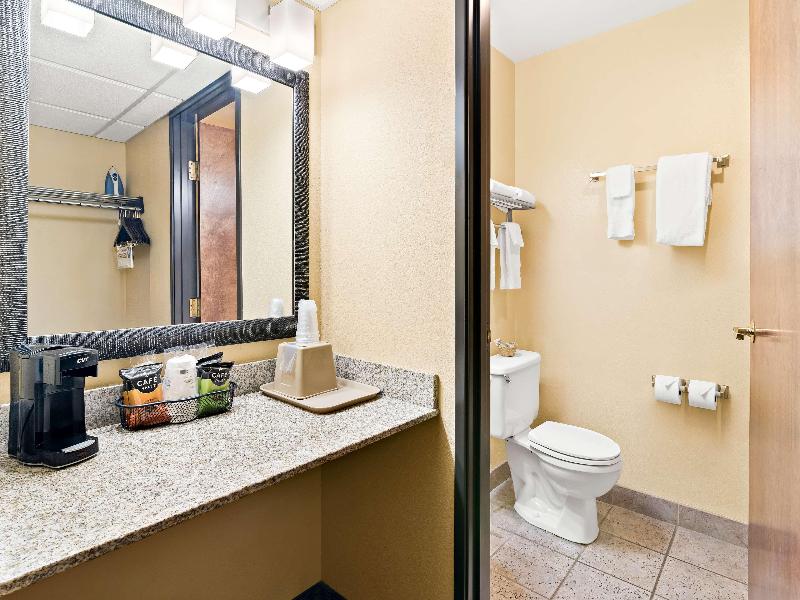 Best Western Newberry Station image