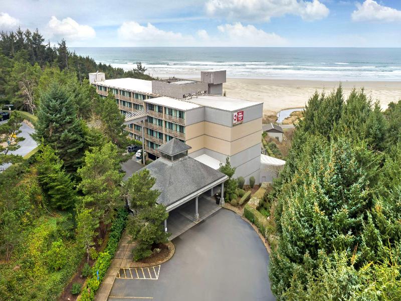 Best Western Plus Agate Beach Inn image