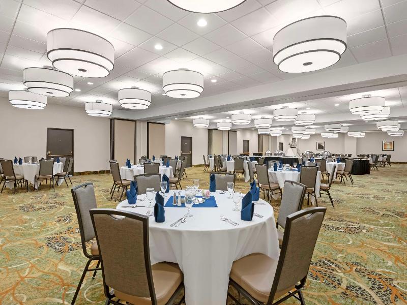 Best Western Plus Agate Beach Inn image