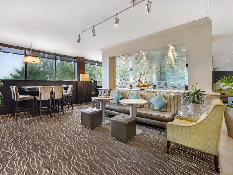 Best Western Plus Agate Beach Inn image