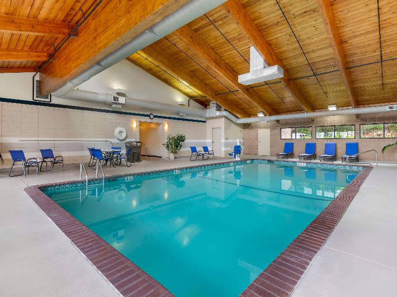 Best Western Plus Agate Beach Inn image