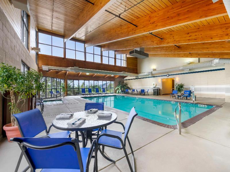 Best Western Plus Agate Beach Inn image