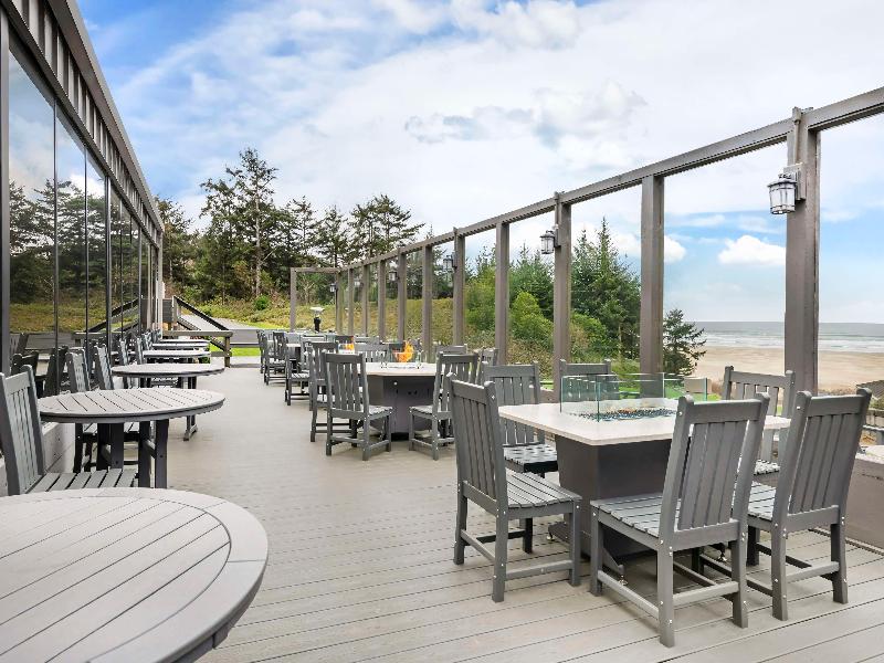 Best Western Plus Agate Beach Inn image