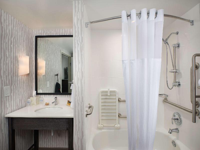 Best Western Plus Agate Beach Inn image