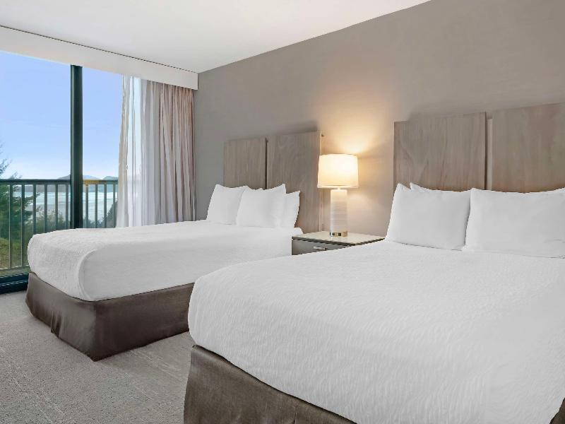 Best Western Plus Agate Beach Inn image