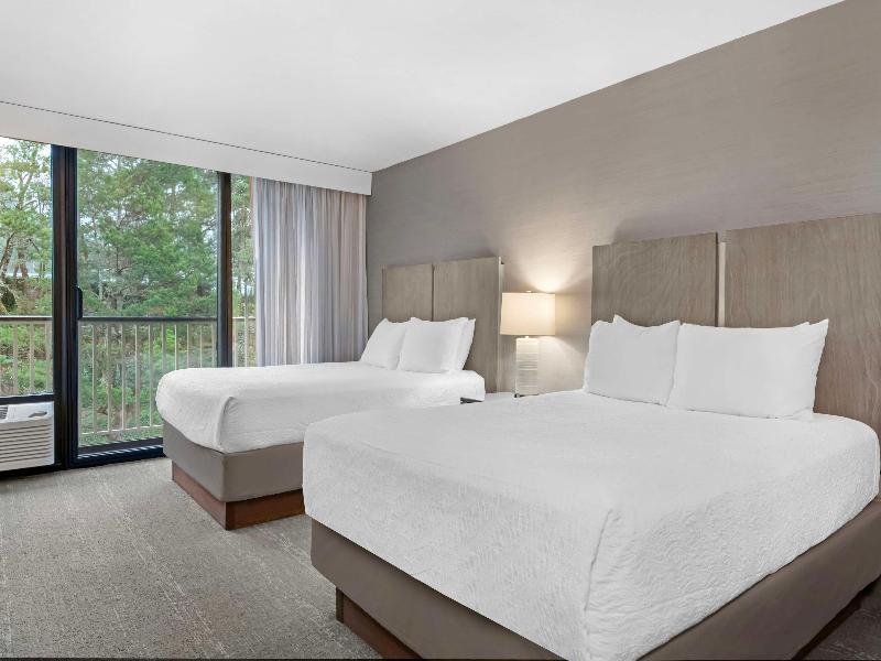 Best Western Plus Agate Beach Inn image