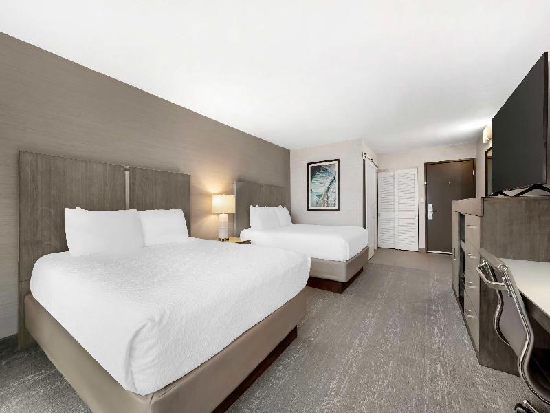 Best Western Plus Agate Beach Inn image