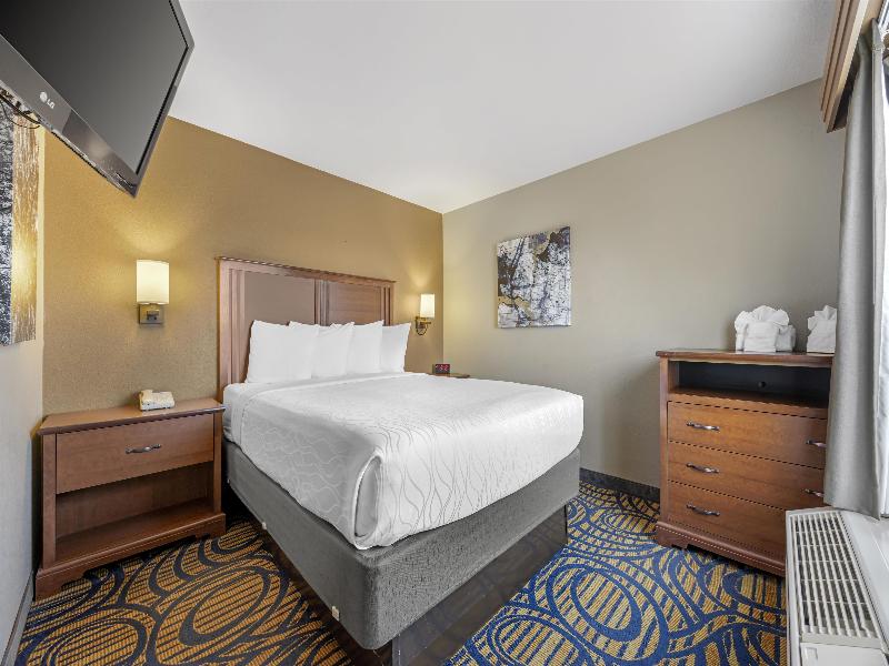 Best Western Woodburn image