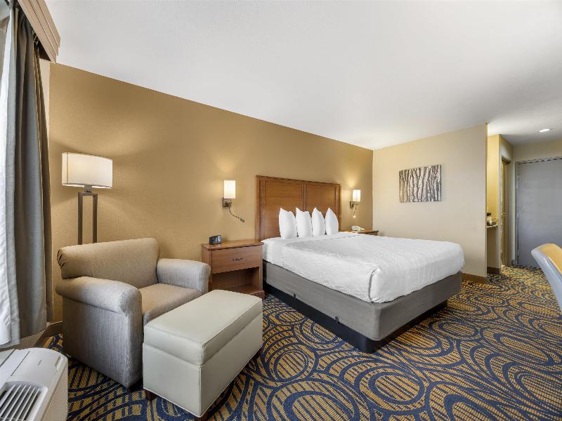 Best Western Woodburn image