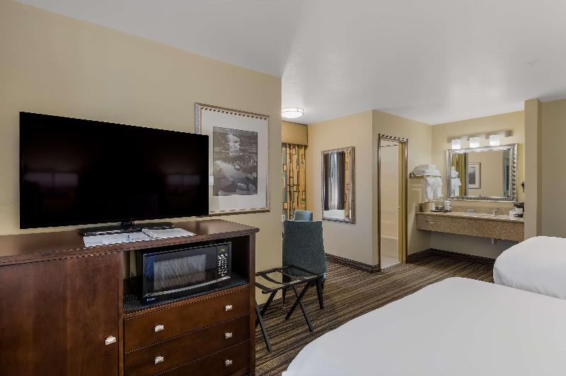 Best Western Cottage Grove Inn image