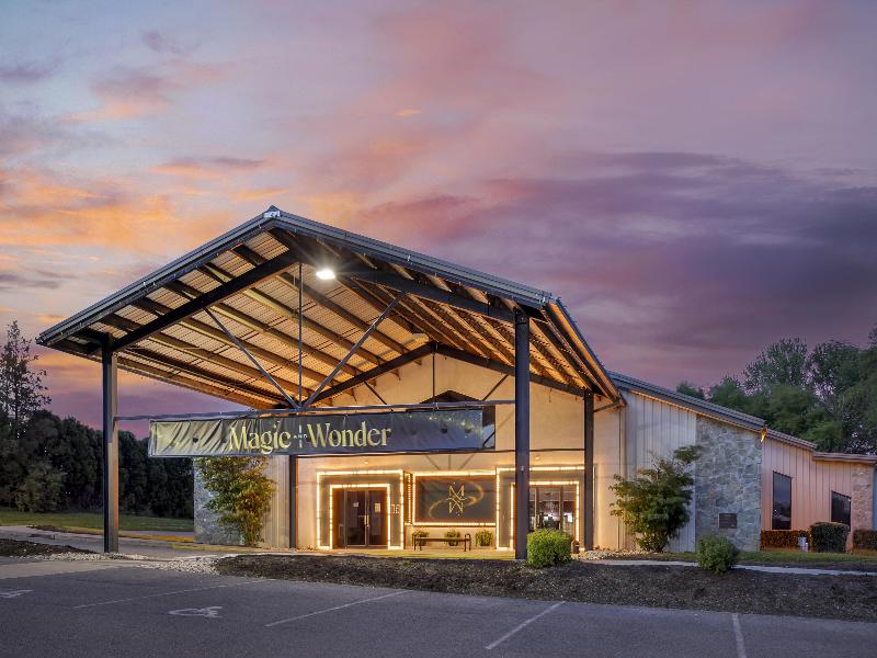 Best Western Plus Revere Inn & Suites image