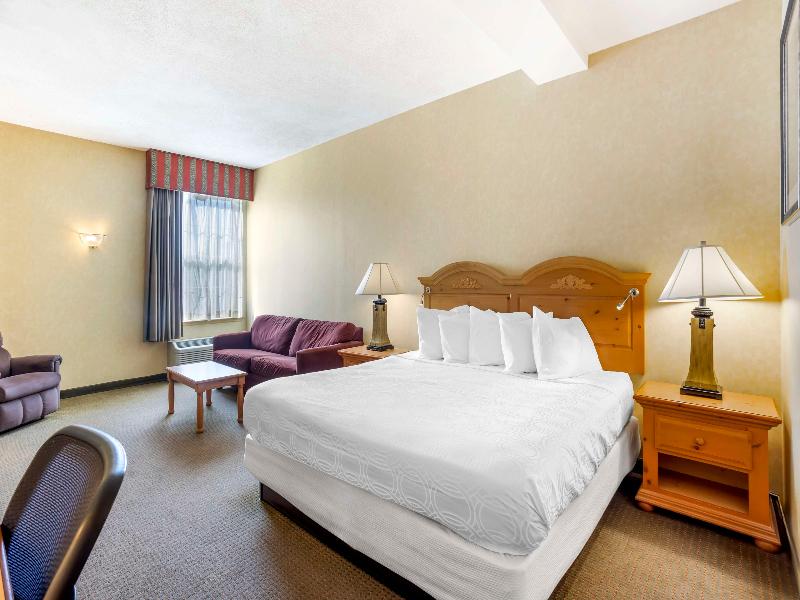 Best Western Plus Revere Inn & Suites image