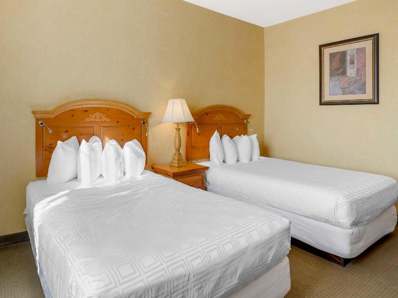 Best Western Plus Revere Inn & Suites image