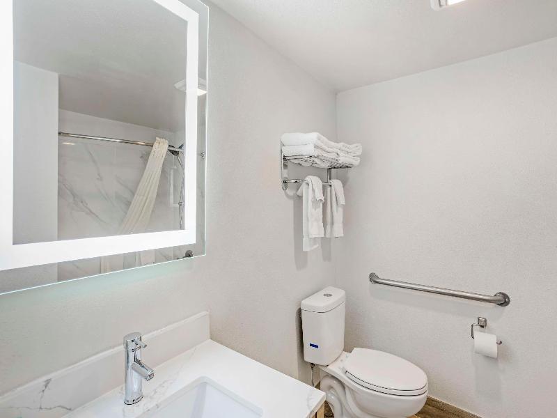 Best Western Westgate Inn image