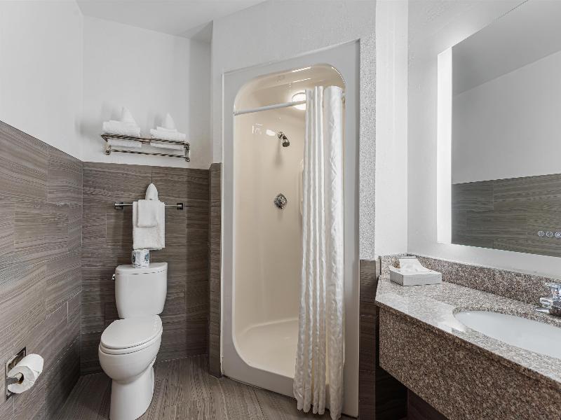Best Western Garden Inn image