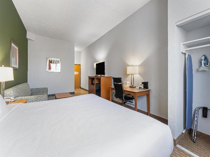 Best Western Garden Inn image