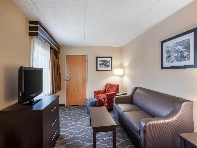 Best Western Inn at Blakeslee-Pocono image