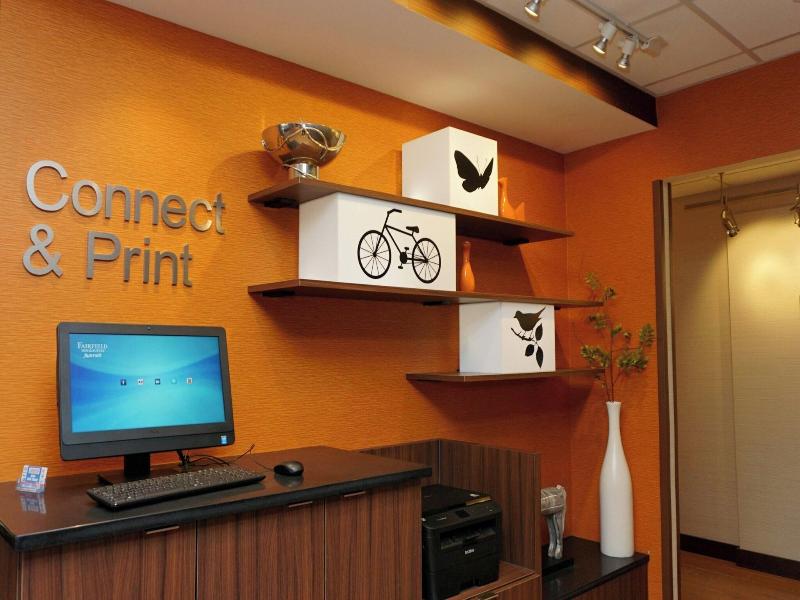 Fairfield Inn Suites Lebanon Valley image