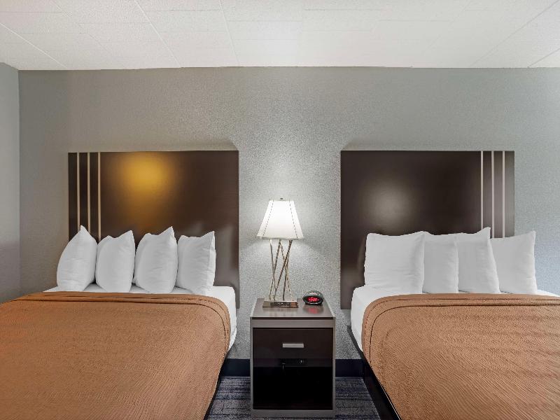 Best Western Plus Reading Inn & Suites image