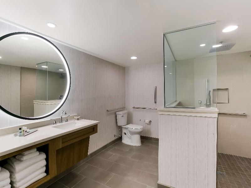 Best Western Premier The Central Hotel & Conferenc image