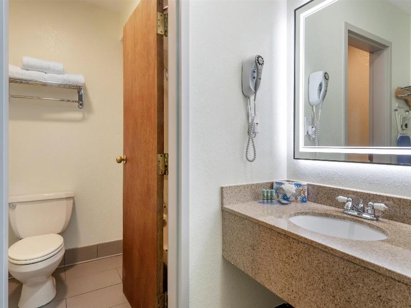Best Western West Greenwich Inn image
