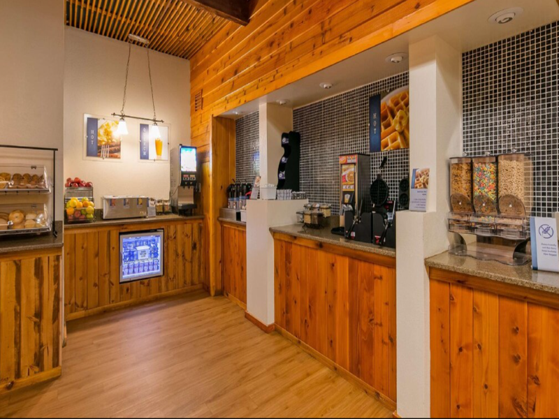 Sturgis Lodge & Suites, Travelodge by Wyndham