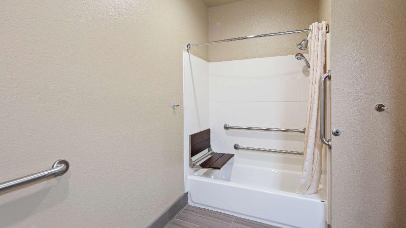 Best Western Golden Spike Inn & Suites image