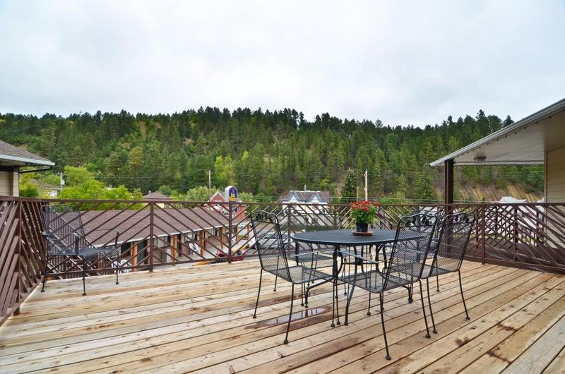 Deadwood Miners Hotel & Restaurant