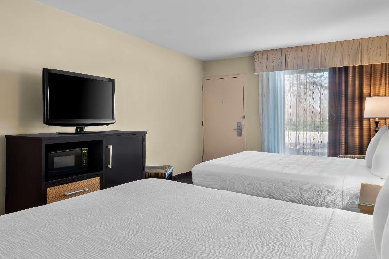 Best Western Newport Inn image