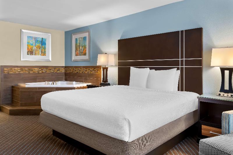 Best Western Newport Inn image