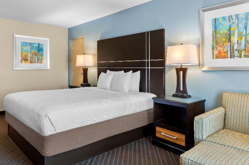 Best Western Newport Inn image