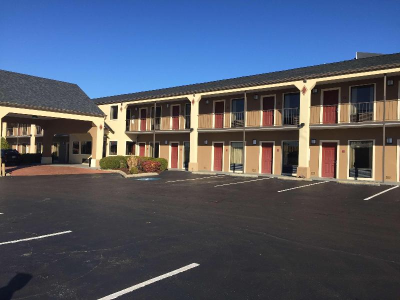 Best Western Carriage House Inn AND Suites