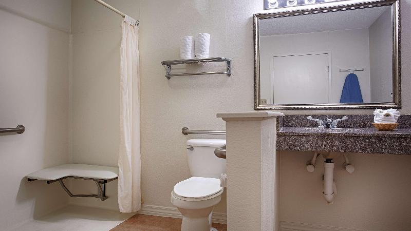 Best Western Palestine Inn image