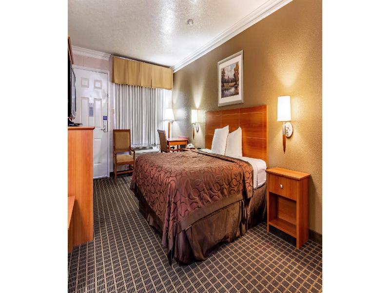 Motel 6 Alvin, Tx image