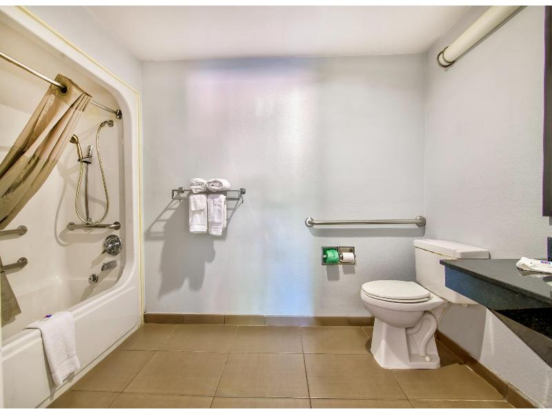 Motel 6 Arlington, TX image