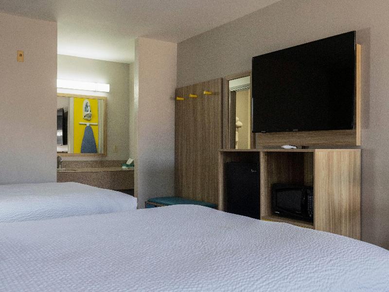 Days Inn by Wyndham San Angelo image
