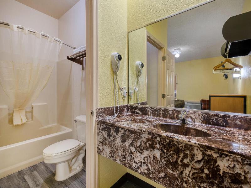 Surestay By Best Western Mission image