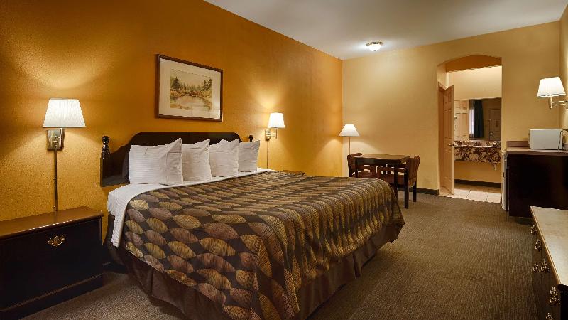 SureStay by Best Western Mission HAB