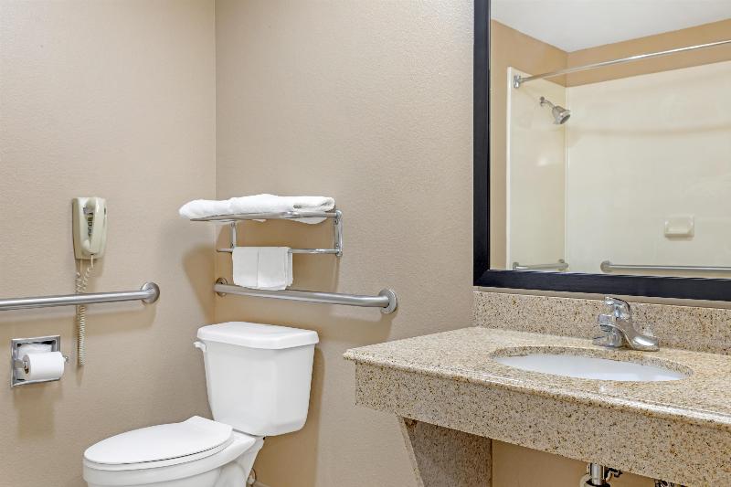 Best Western Northwest Inn image