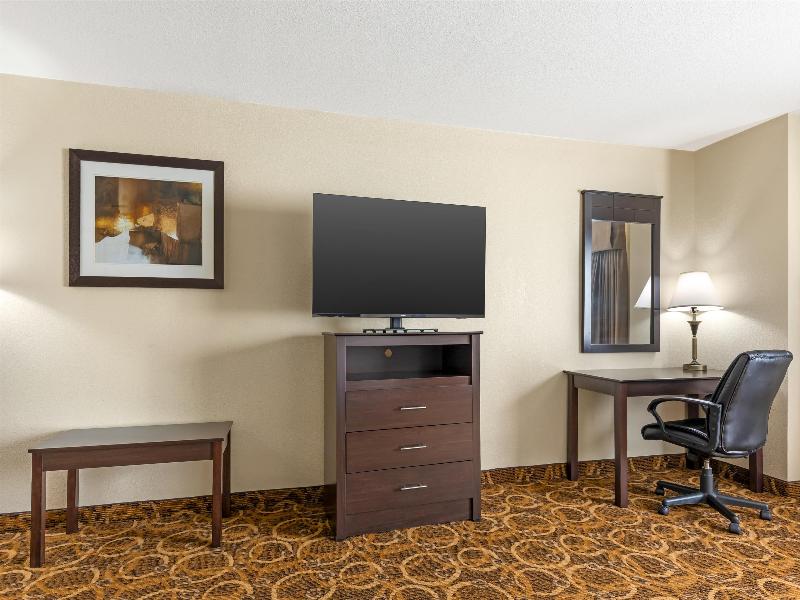 Best Western Northwest Inn image