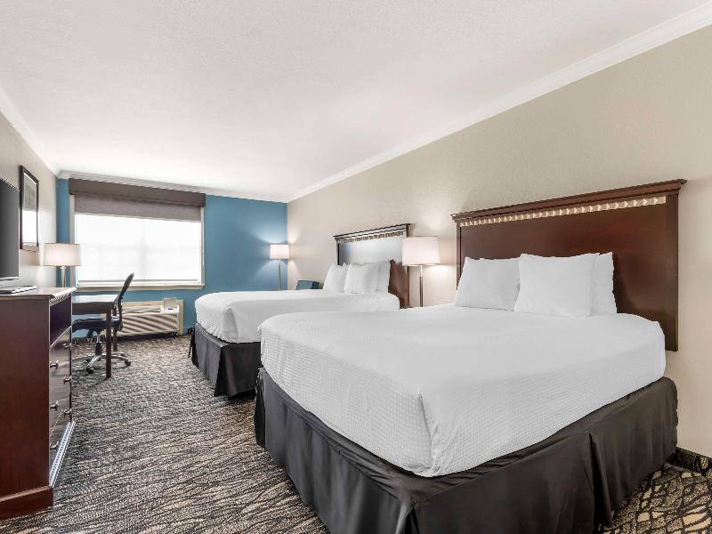 Best Western Plus Lake Worth Inn & Suites image