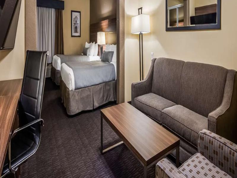 Best Western Plus Hill Country Suites image
