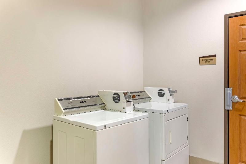 Best Western Fort Worth Inn & Suites image