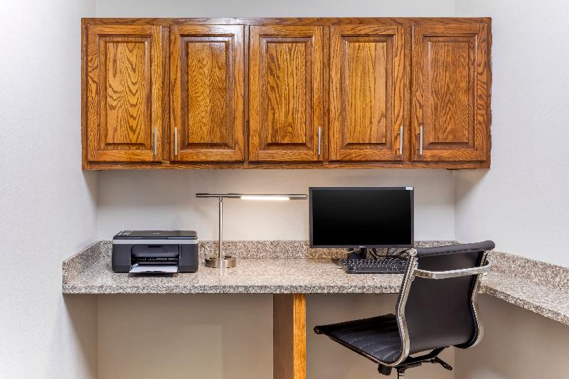 Best Western Fort Worth Inn & Suites image