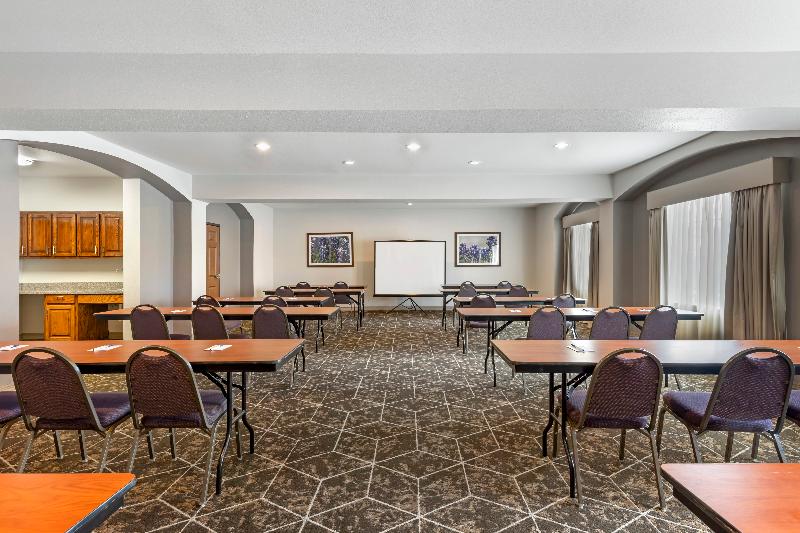 Best Western Fort Worth Inn & Suites image
