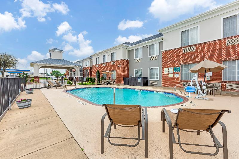 Best Western Fort Worth Inn & Suites image