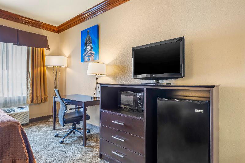 Best Western Fort Worth Inn & Suites image