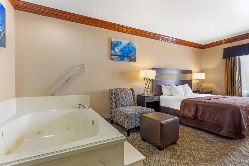Best Western Fort Worth Inn & Suites image