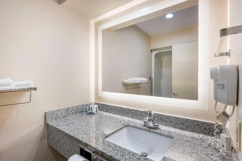 Best Western Post Inn image