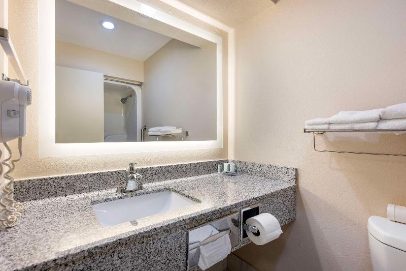 Best Western Post Inn image